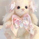 水嶋広子 7.「テディラビット」体長約19cm 22,000円(税込) m_07a